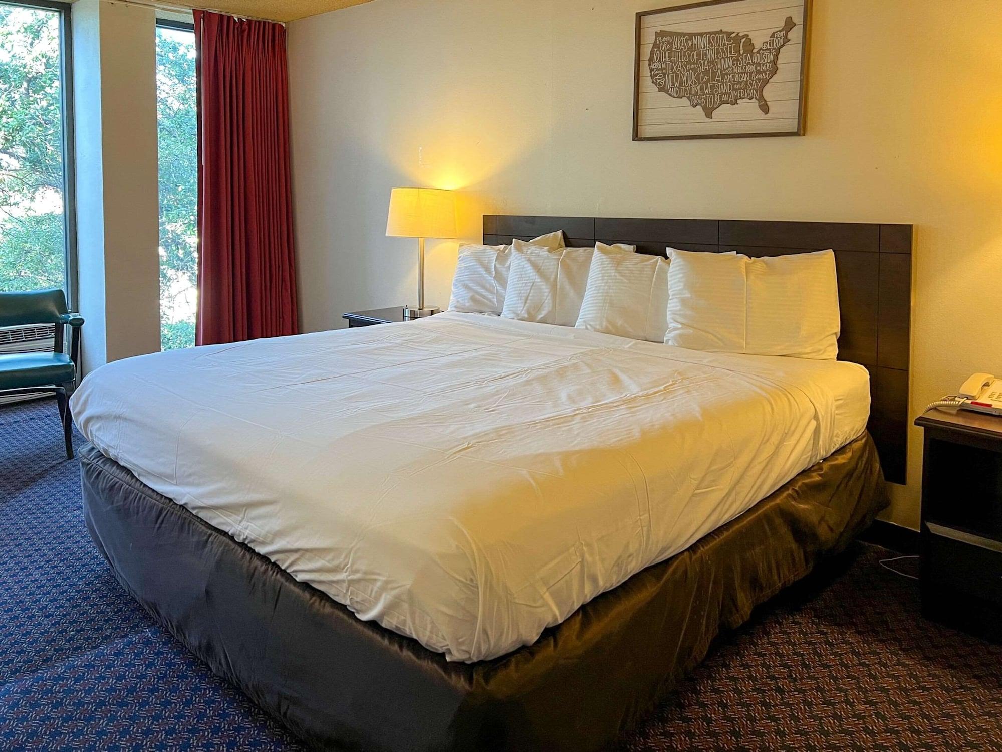 Econo Lodge San Angelo Buitenkant foto