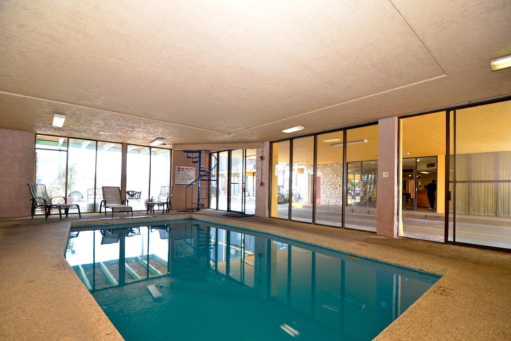Econo Lodge San Angelo Buitenkant foto