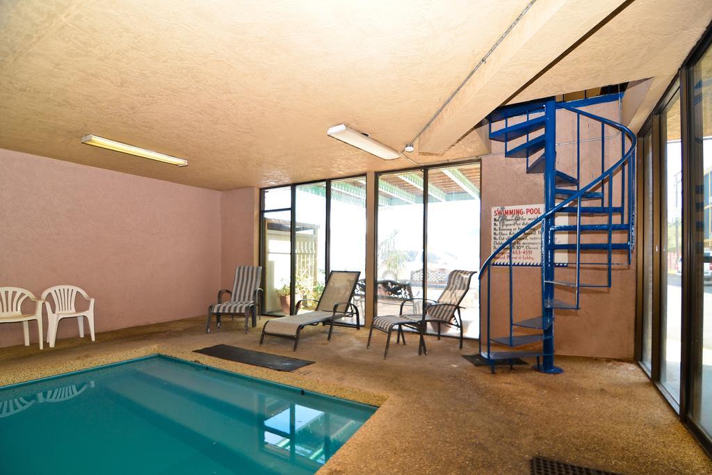 Econo Lodge San Angelo Buitenkant foto